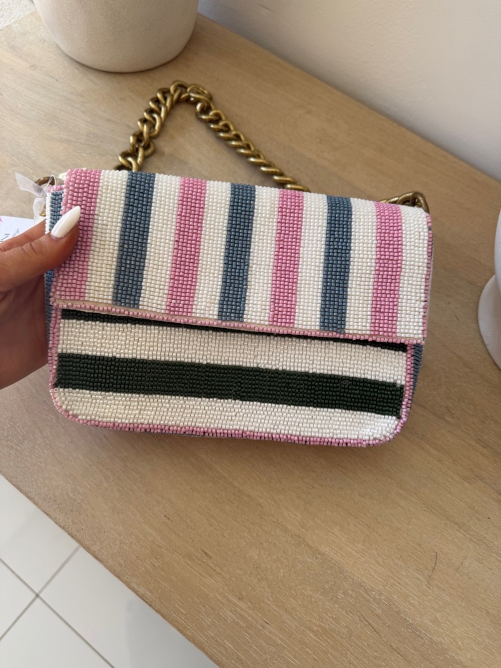 Viral Famous Beaded Stripe Shoulder Bag in Pink, White & Dark Green - Picture 4 of 15